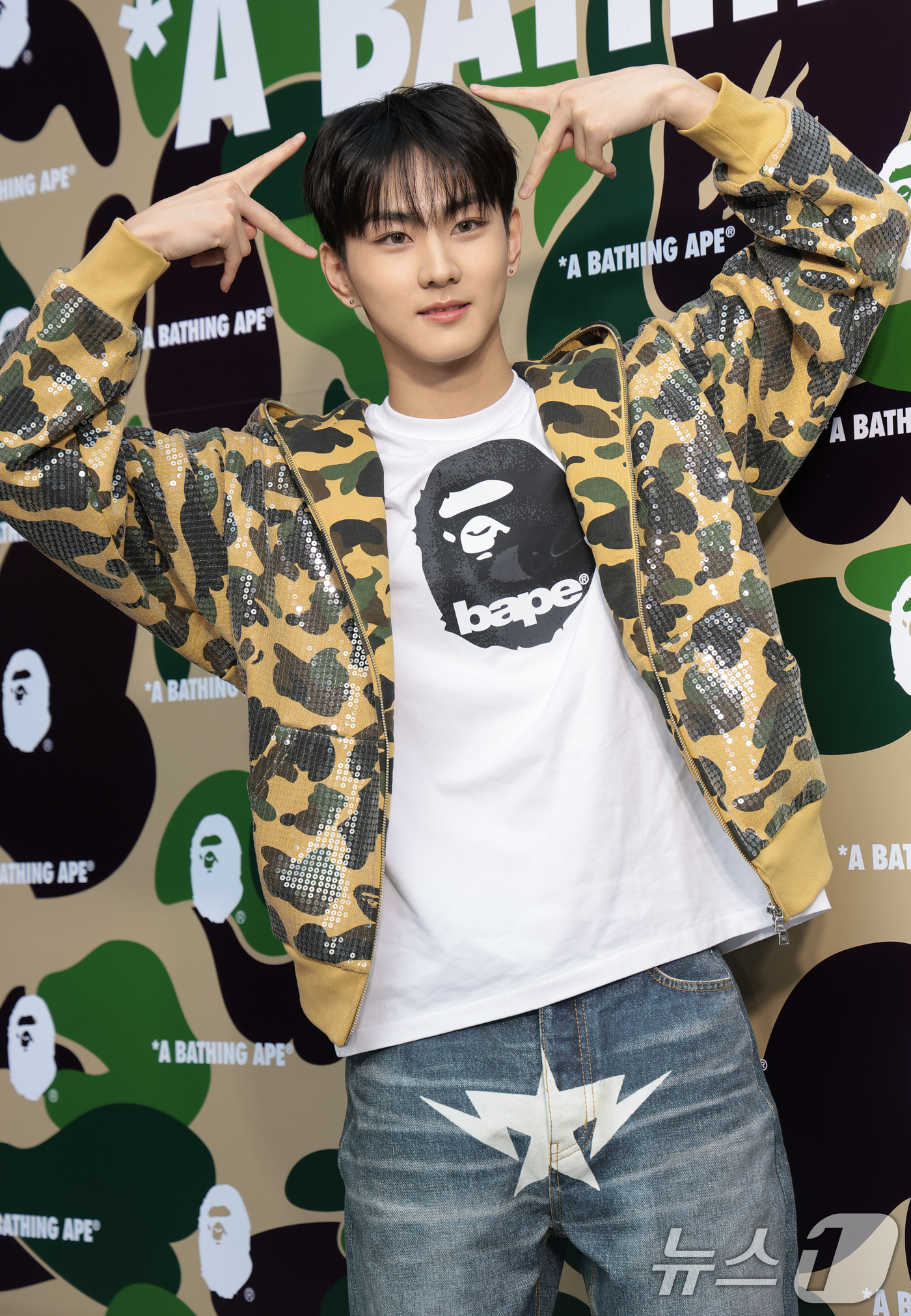 (서울=뉴스1) 권현진 기자 = 엔하이픈 정원이 4일 서울 강남구 한 매장에서 열린 그랜드 오픈 행사에 참석해 포즈를 취하고 있다. 2026.3.4/뉴스1