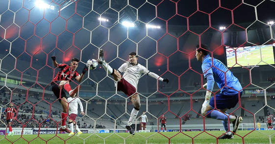 문전 승부 승자는?