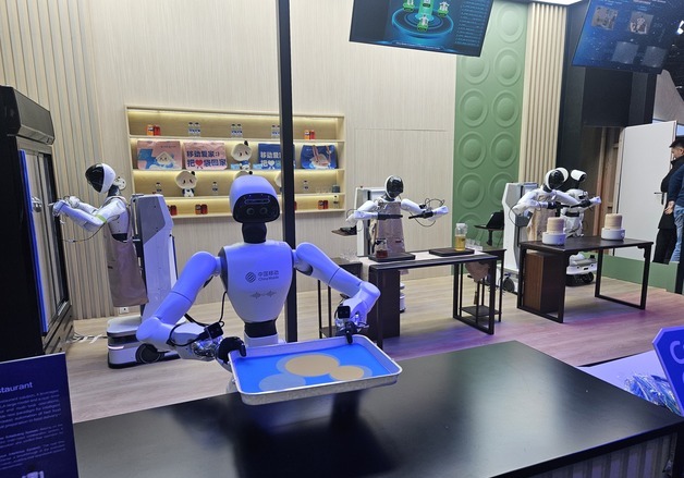 로봇 식당부터 감정 분석까지…AI와 결합한 다양한 신기술