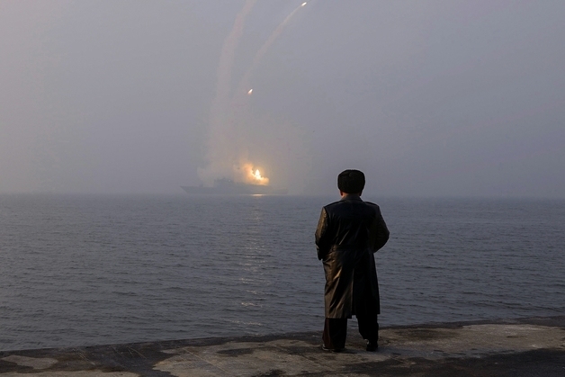 여야 "북한 탄도미사일 발사, 한반도 평화 위협"…한목소리 규탄(종합)