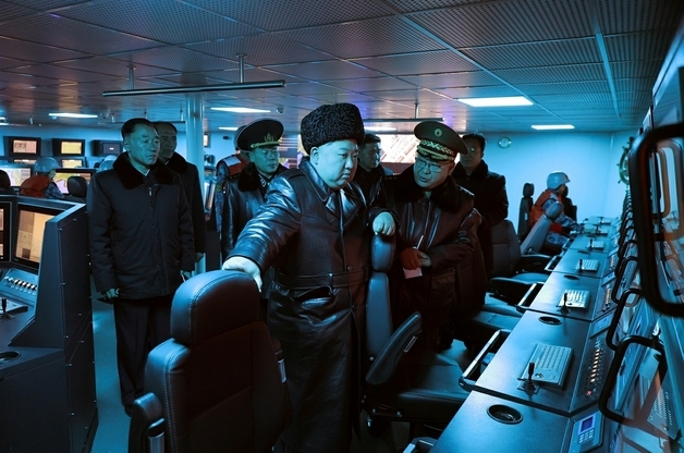 北, 중동사태 '관망 모드'로 전략적 침묵…김정은은 내치에 주력