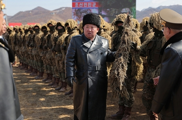 중동 전쟁 바라보는 北 계산법…'美 전략 분산·반미 연대·도발 변수'