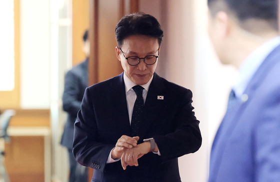 국가정책조정회의 참석하는 김민석 총리