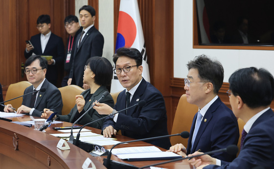국가정책조정회의 주재하는 김민석 총리