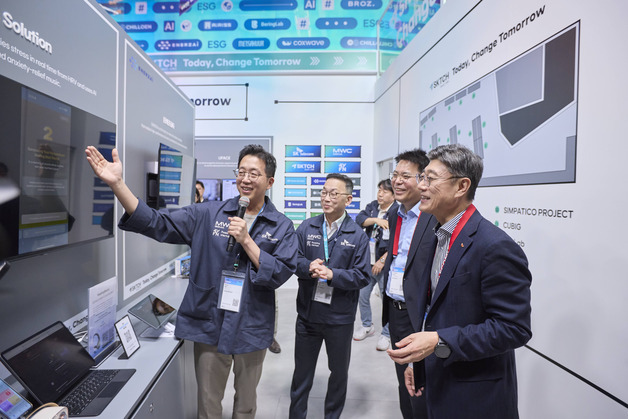 정재헌 SKT CEO "스타트업 'AI 동반자' 되겠다"