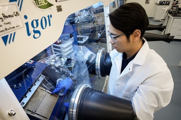 LG엔솔, 황 양극 전고체 배터리 구현…차세대 배터리 진전