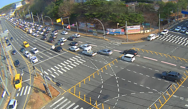 포항시내 신호등 고장으로 출근길 정체…20여분 만에 복구