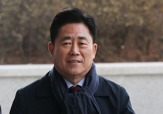 합수본 2차 조사 출석하는 김규환 전 의원