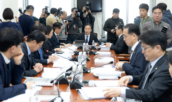 대미투자특위 법안 심사