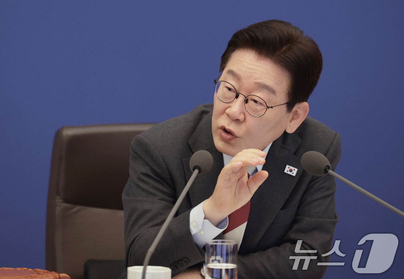 (서울=뉴스1) 이재명 기자 = 이재명 대통령이 5일 청와대에서 열린 임시 국무회의에서 발언하고 있다. 2026.3.5/뉴스1