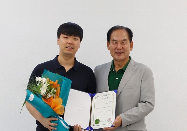 '당구 천재' 김행직, 2년 연속 진도군 홍보모델 위촉