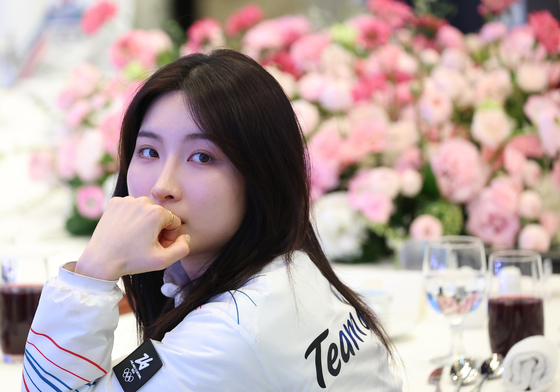 선수활약상 영상 보는 김길리