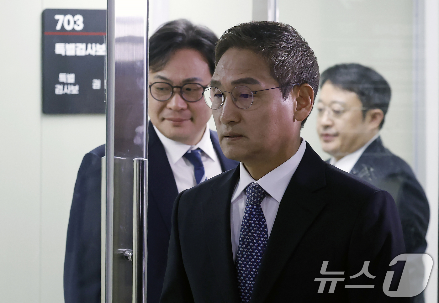 (서울=뉴스1) 박정호 기자 = 안권섭 특별검사가 5일 오후 서울시 서초구 관봉권 띠지 폐기 의혹 및 쿠팡 퇴직금 불기소 외압 의혹 진상규명을 위한 특별검사팀 사무실에서 수사 결과 …