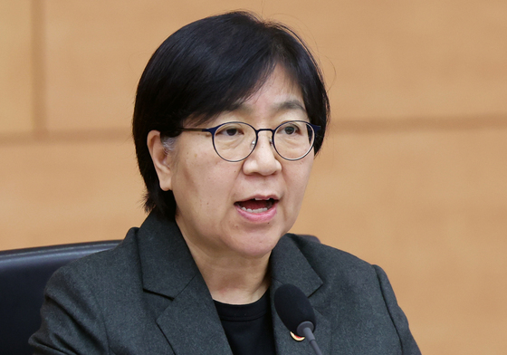 모두발언하는 정은경 장관