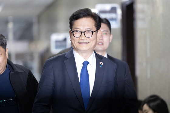 정청래 대표와 면담 나선 송영길 전 대표