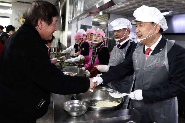 김영환 충북지사 "한국수자원공사 권한 충북에 넘겨야"