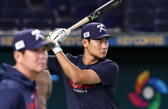 스윙연습하는 김주원