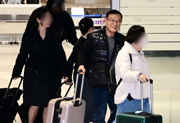 귀국하는 한국인 체류객들