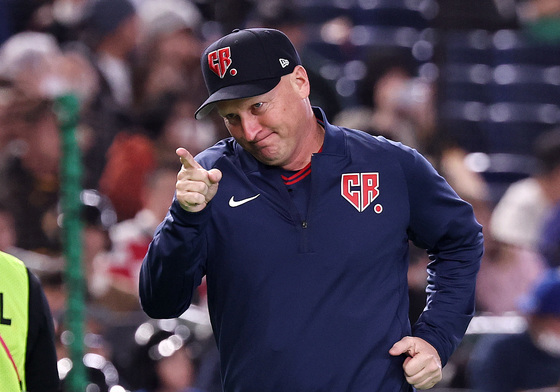 한국과의 첫 경기 앞둔 파벨 하딤 체코 감독