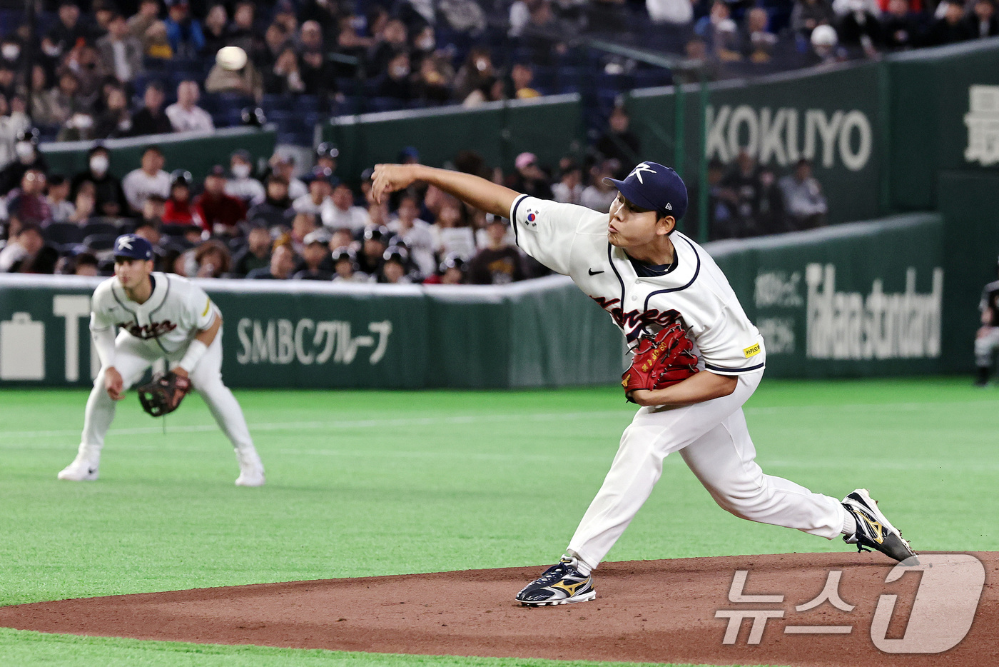 (도쿄=뉴스1) 구윤성 기자 = 5일 오후 일본 도쿄돔에서 열린 2026 월드베이스볼클래식 C조 1차전 대한민국과 체코의 경기. 대한민국 선발투수 소형준이 역투하고 있다. 2026 …