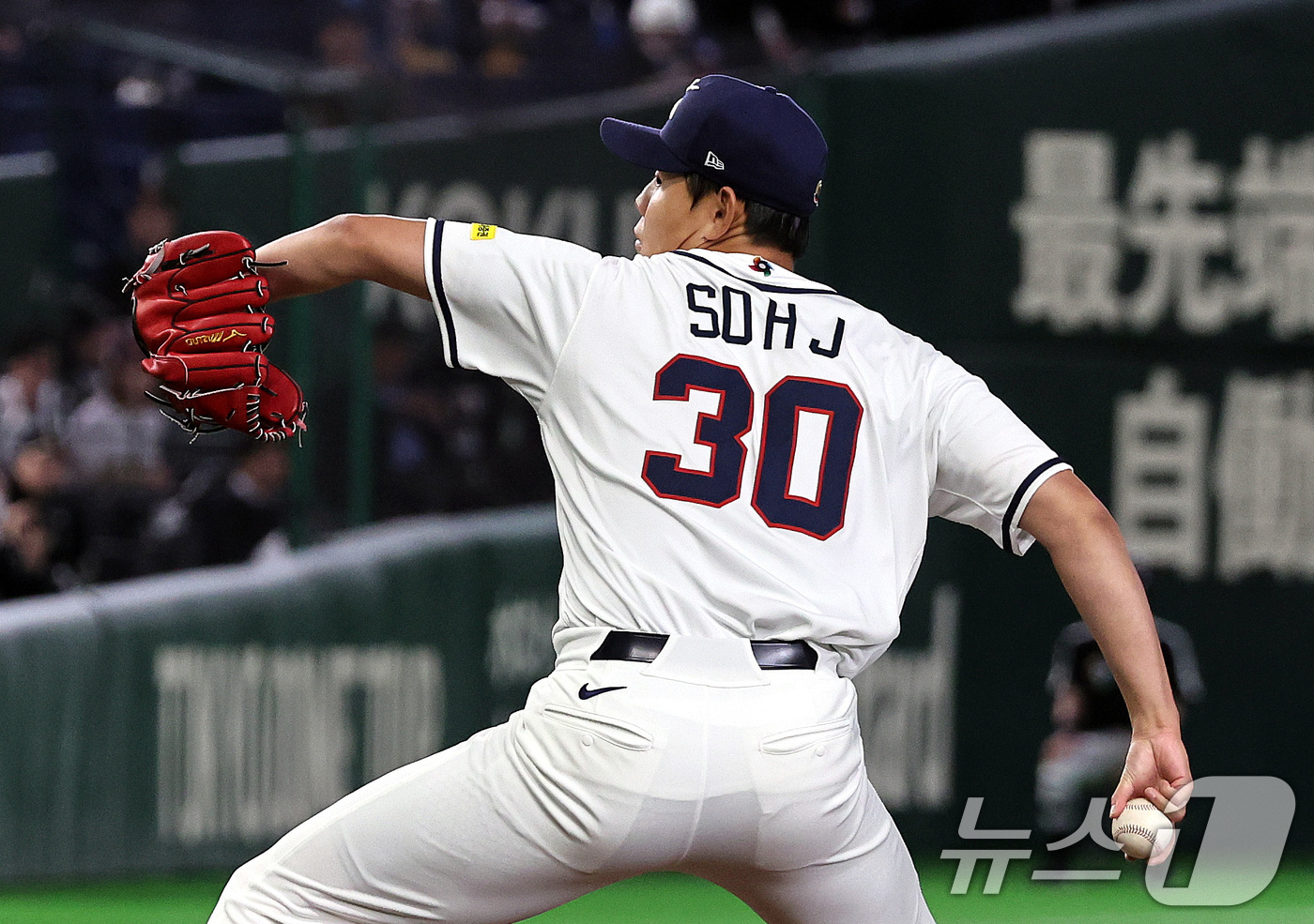 (도쿄=뉴스1) 구윤성 기자 = 5일 오후 일본 도쿄돔에서 열린 2026 월드베이스볼클래식 C조 1차전 대한민국과 체코의 경기. 대한민국 선발투수 소형준이 역투하고 있다. 2026 …