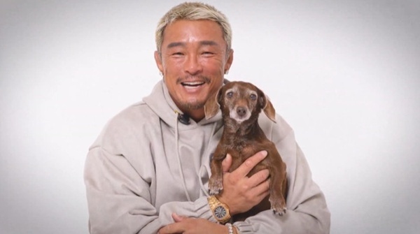 추성훈, 반려견 쿄로 영정 촬영…"건강할 때 찍고 싶어" [RE:TV]