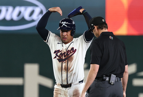 2루 훔친 저마이 존스