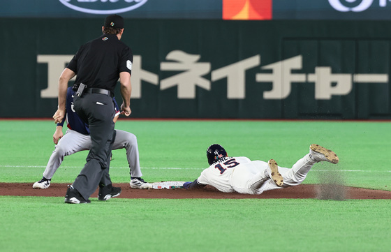 2루 훔치는 저마이 존스