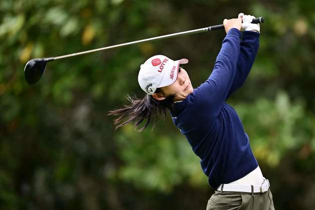 '시즌 첫승 도전' 황유민, 블루베이 LPGA 첫날 6언더파 공동 선두(종합)