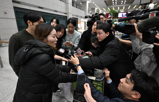 귀국하는 주이란대사관 직원