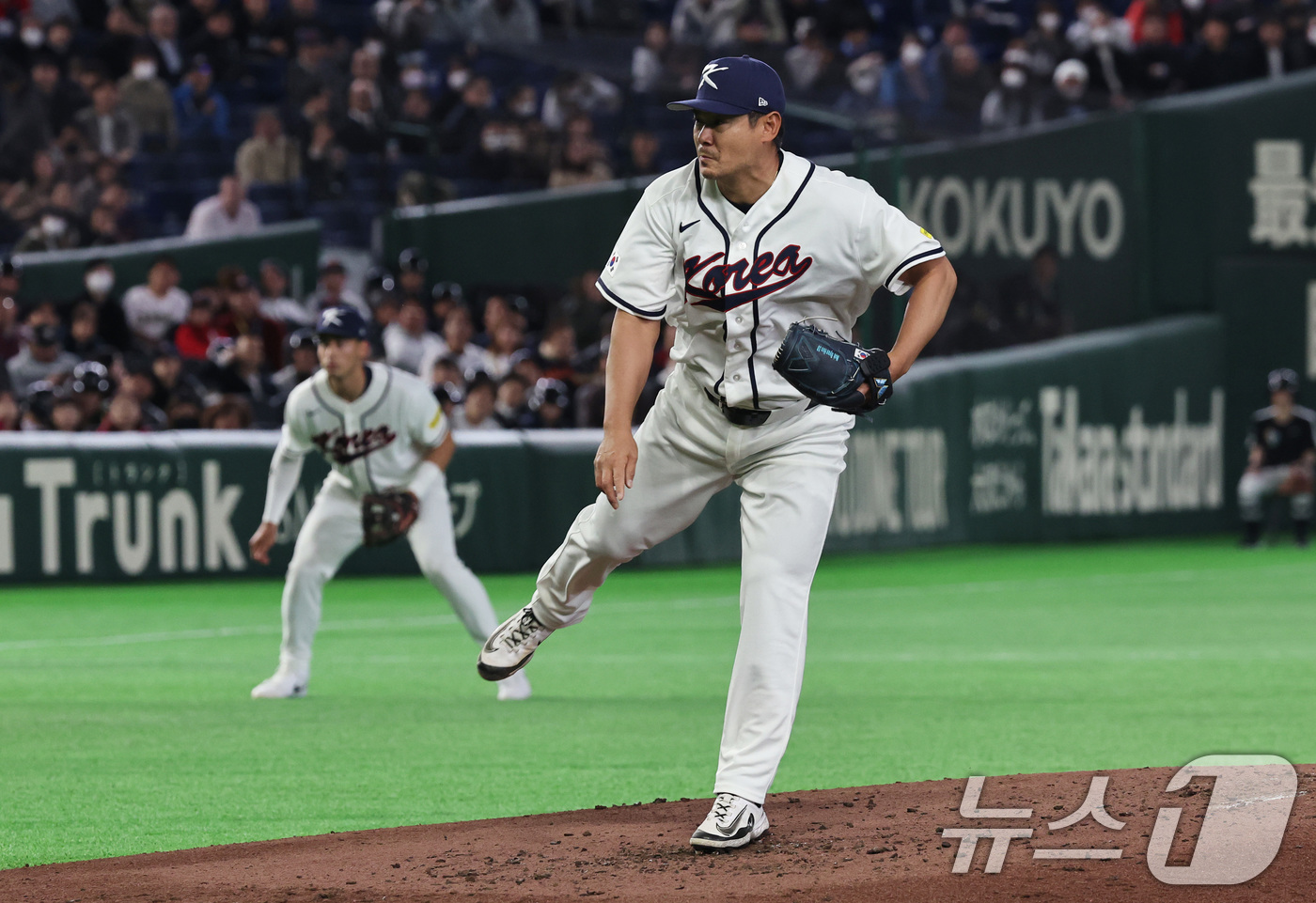 (도쿄=뉴스1) 구윤성 기자 = 5일 오후 일본 도쿄돔에서 열린 2026 월드베이스볼클래식 C조 1차전 대한민국과 체코의 경기. 체코의 4회초 공격 대한민국 두번째 투수 노경은이 …