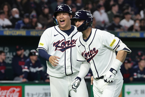 '한국계' 위트컴, 5회 투런포로 연타석 홈런…한국 8-3 리드[WBC]