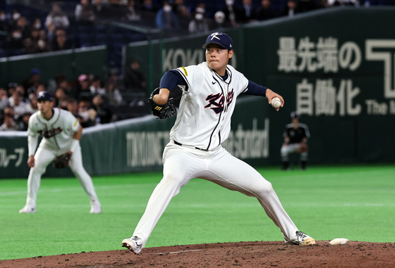 8회 마운드에 오른 김영규