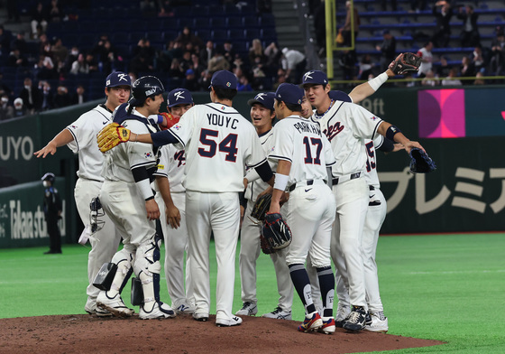 WBC 1차전, 체코 꺾고 11-4 승리