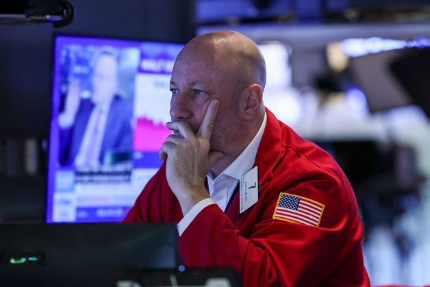 다우 1.6% 급락…중동 전쟁에 유가 8% 급등·인플레 우려 확산[뉴욕마감]