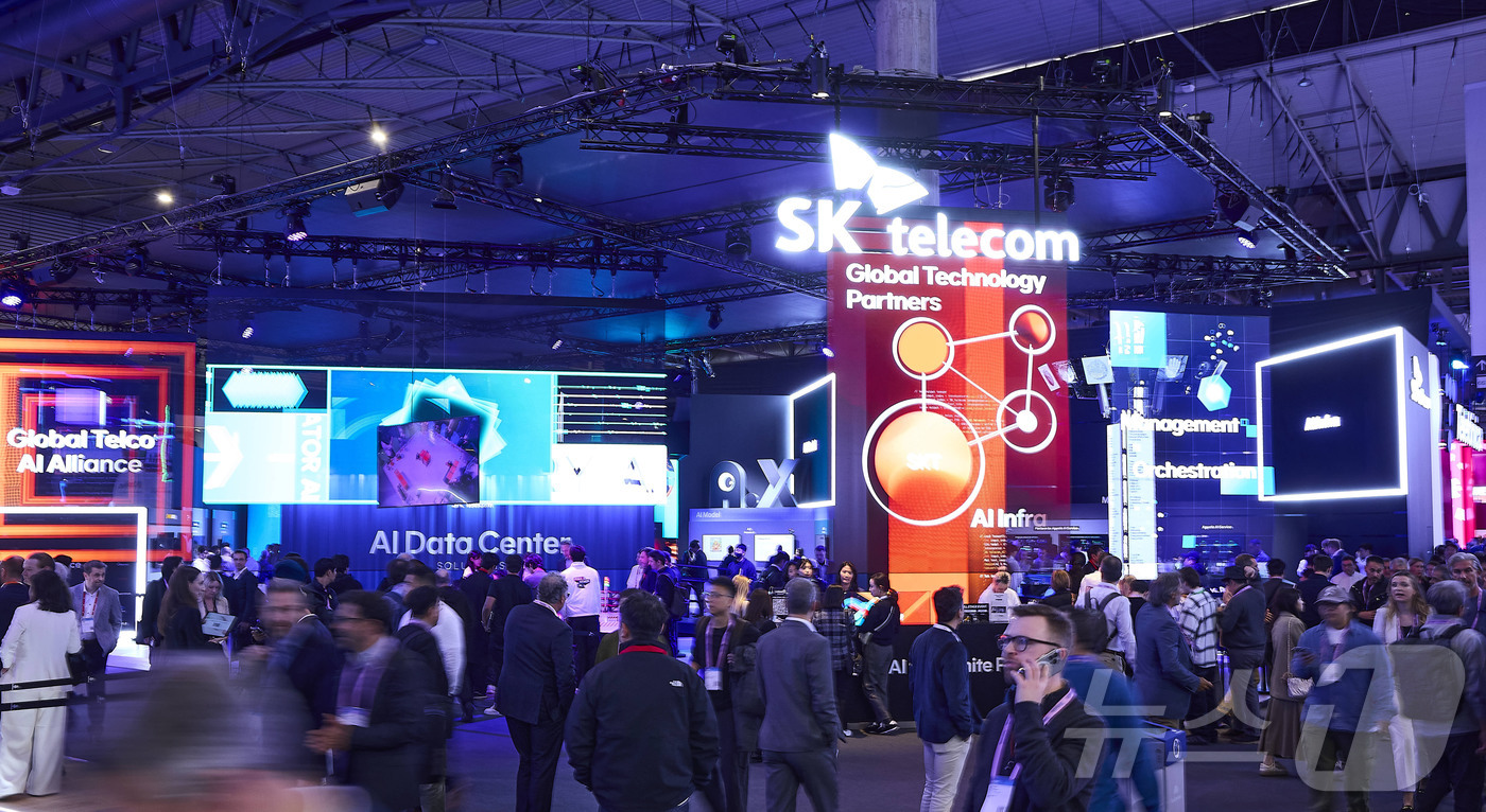 (서울=뉴스1) = SK텔레콤은 2일(현지시간)부터 5일까지 스페인 바르셀로나에서 열린 MWC26에 참가해 다수의 관람객과 해외 기관·매체, 글로벌 기업의 관심 속에 다양한 성과를 …