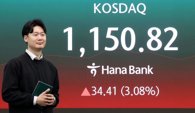 '삼전닉스' 제치고 '반도체 소부장' 질주…ETF 자금 유입 기대[핫종목]