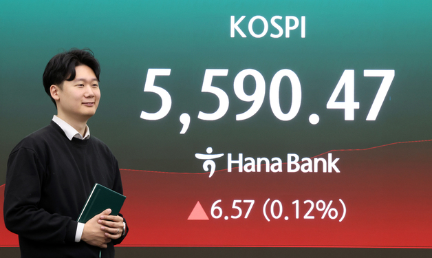 개미들 사흘간 삼전·SK하닉 5조 끌어 모았다…"실적 빵빵, 줍줍 타임"