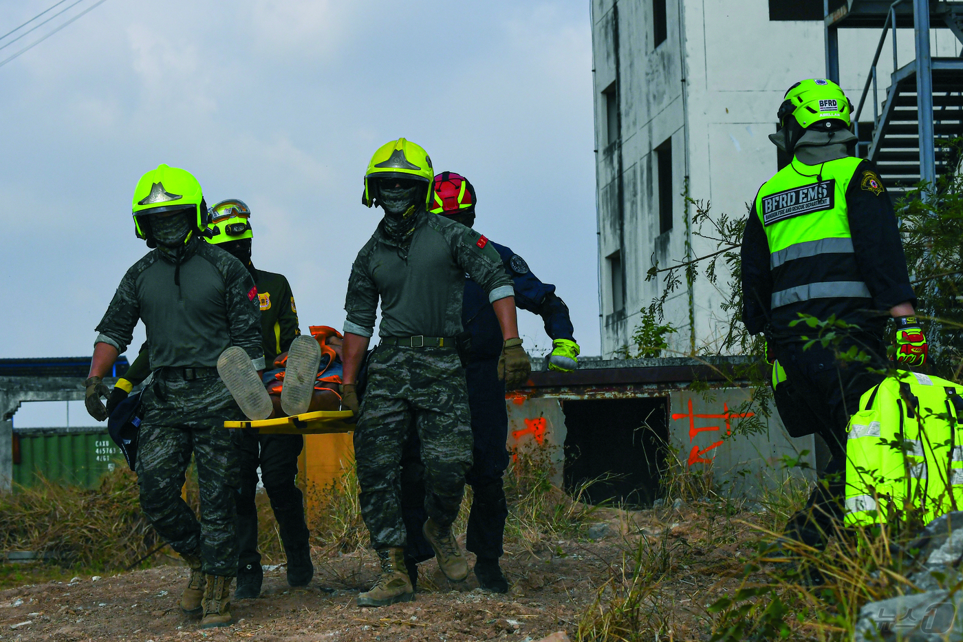 (서울=뉴스1) = 해병대는 지난 2월 23일부터 6일(현지시간)까지 태국 일대에서 미국, 태국 등 10개국과 함께 코브라골드 연합훈련에 참가했다고 밝혔다. 사진은 지난 27일 코 …