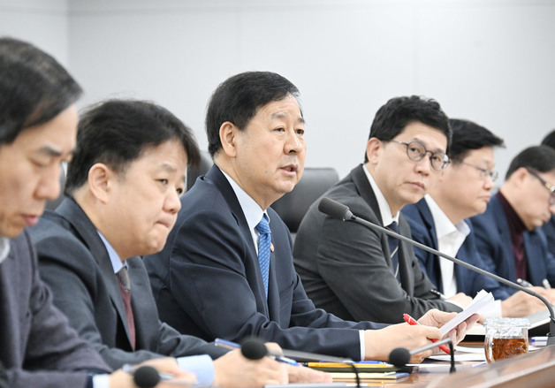 구윤철 "석유류 가격 상승, 민생에 전이되지 않게 관리"