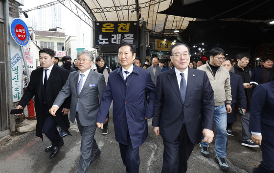 텃밭 찾은 與…"광주와 통합 기쁨 두배, 지방주도 성장 첫 사례"