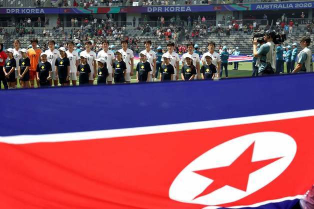 슈팅 숫자 31-0…북한 여자축구, 방글라데시 5-0으로 꺾고 2연승