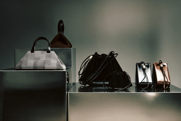"봄에는 가방 바꿔볼까"…디자이너 브랜드 신상 속속 출시