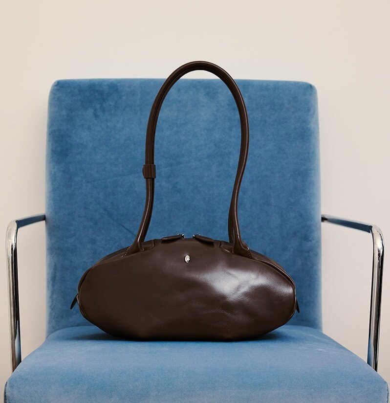 본문 이미지 - 석정혜 디자이너 브랜드 '이랩' 오벌 라인 신제품(W컨셉 제공)