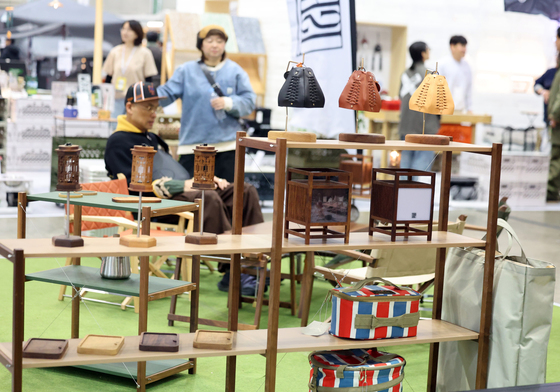 캠핑에 감성 더해줄 소품들