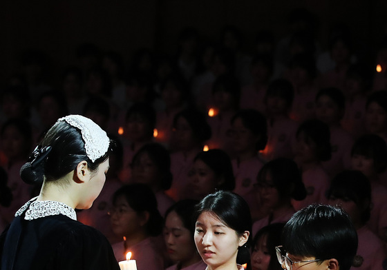'우리도 나이팅게일 본받아'
