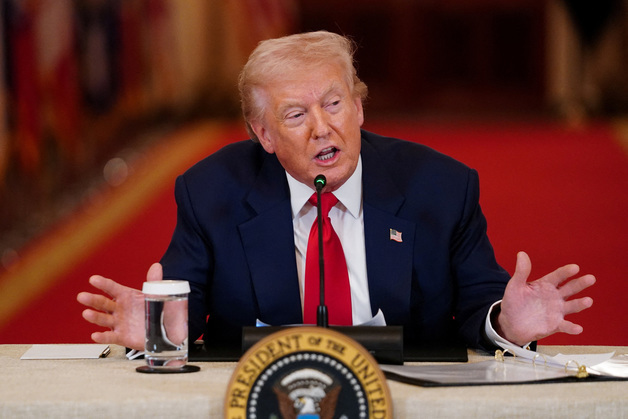 트럼프 "이란 지도부 두차례 제거돼 세번째…美 10점 만점에 12~15점"