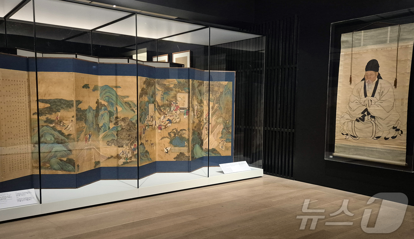 (서울=뉴스1) 김진환 기자 = 국립중앙박물관은 이건희컬렉션 국외순회전의 두 번째 전시를 7일(현지시간)부터 미국 시카고박물관에서 개최한다고 밝혔다.사진은 시카고박물관 내 이건희컬 …