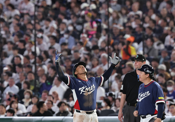 저마이 존스 '승리의 여신이여'