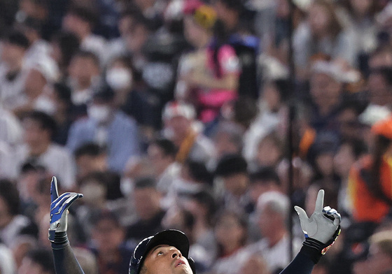 저마이 존스, 2타수 2안타